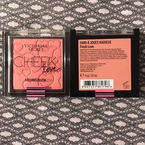 VS Pink Fresh Love blushes